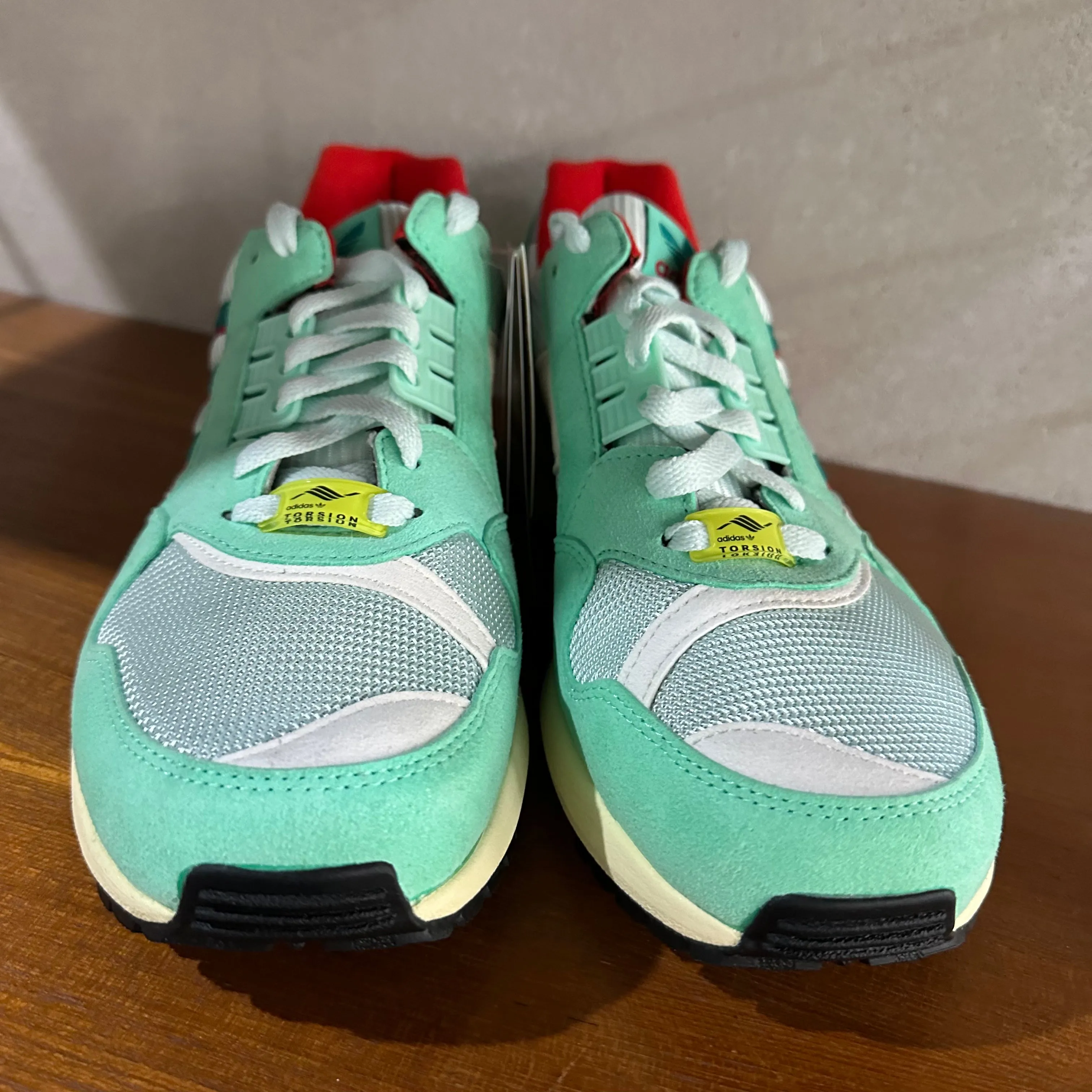 adidas ZX 9000 OG Trainers Mint / Red / Green - UK 9.5