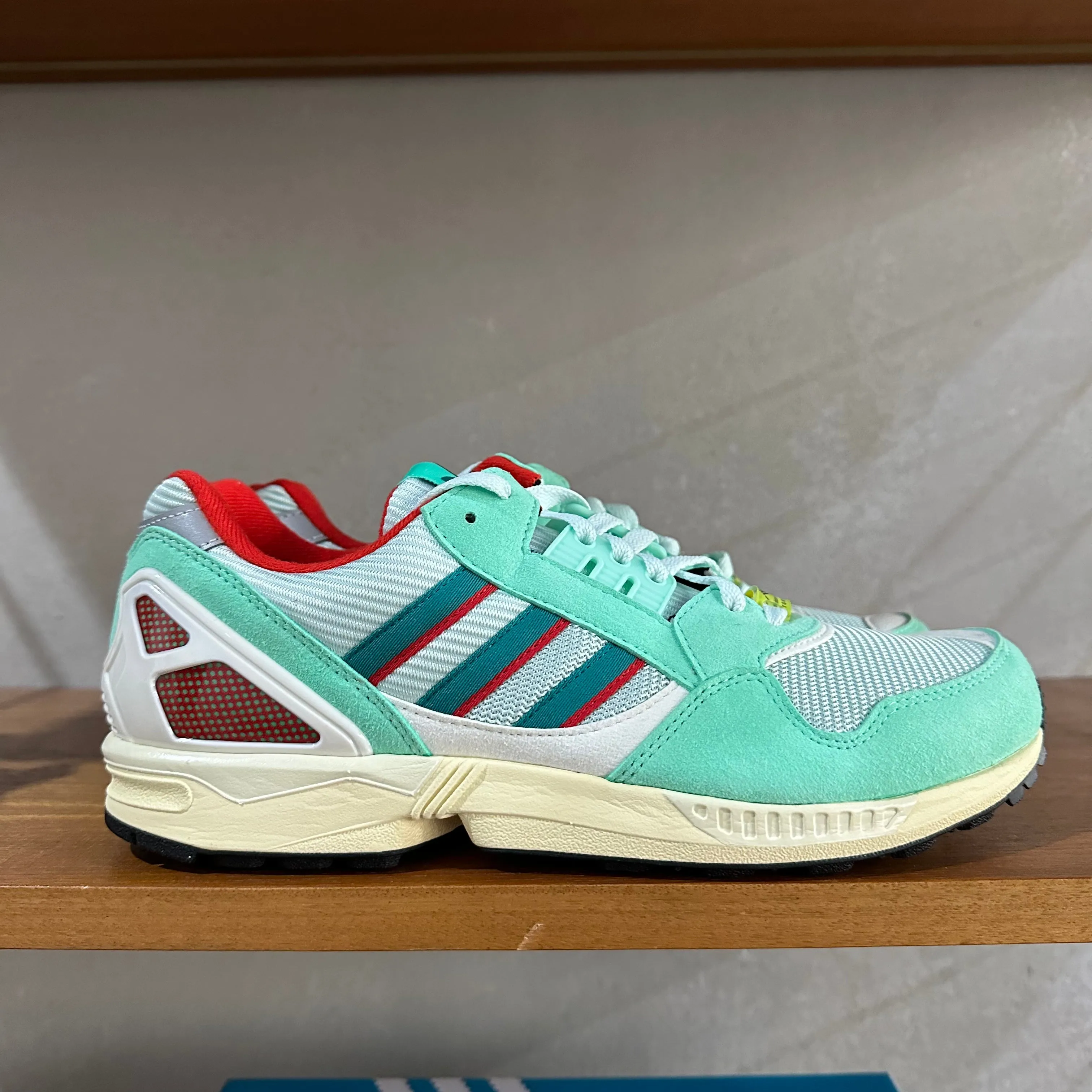 adidas ZX 9000 OG Trainers Mint / Red / Green - UK 9.5