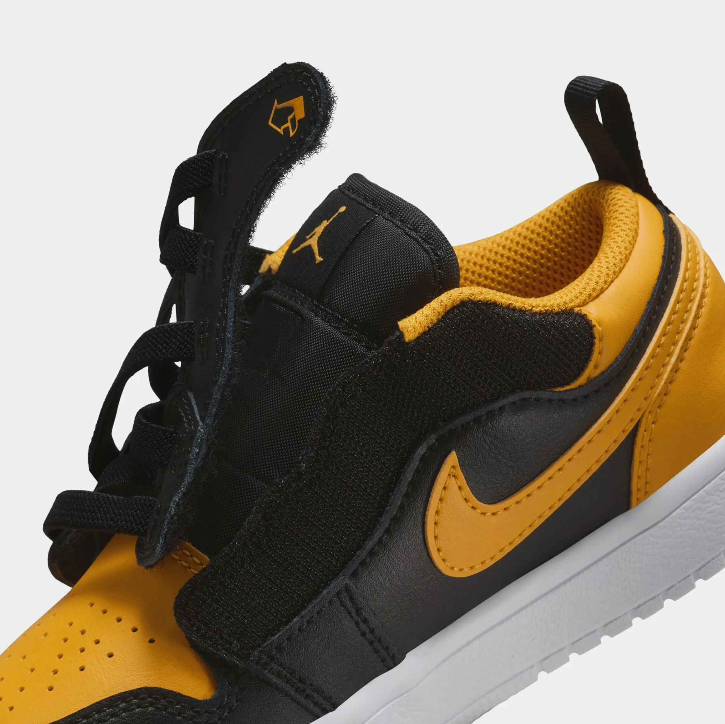 Air Jordan 1 Low Alt Preschool Lifestyle Shoes (Black/White/Yellow Ochre)