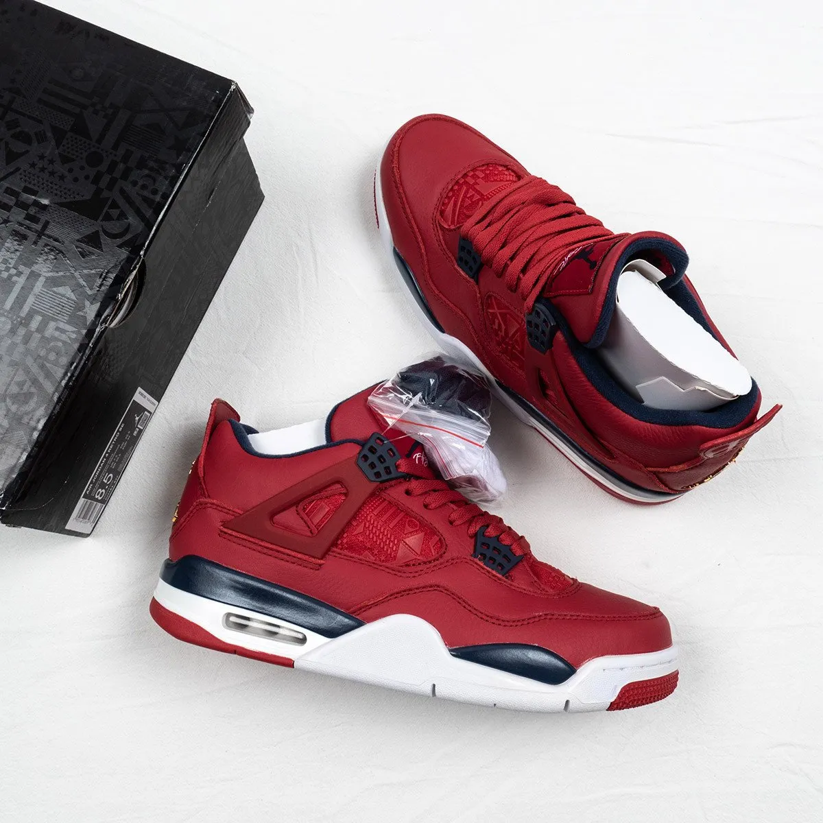 Air Jordan 4 SE FIBA Gym Red/White-Metallic Gold-Obsidian