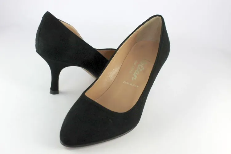 Black Suede Court 70