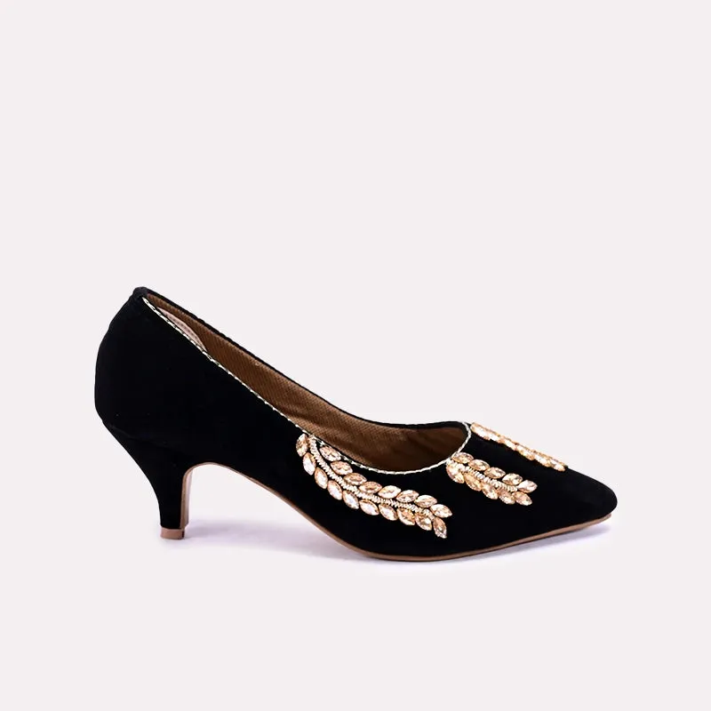 Indira Black Court Shoes 0431221