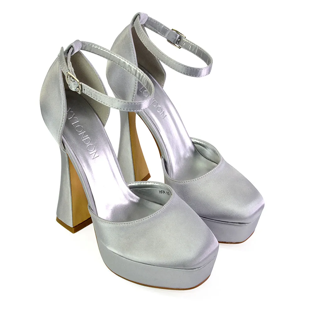 Leonardo Satin Court High Heels Platform Wedding Shoes for Bride in Silver