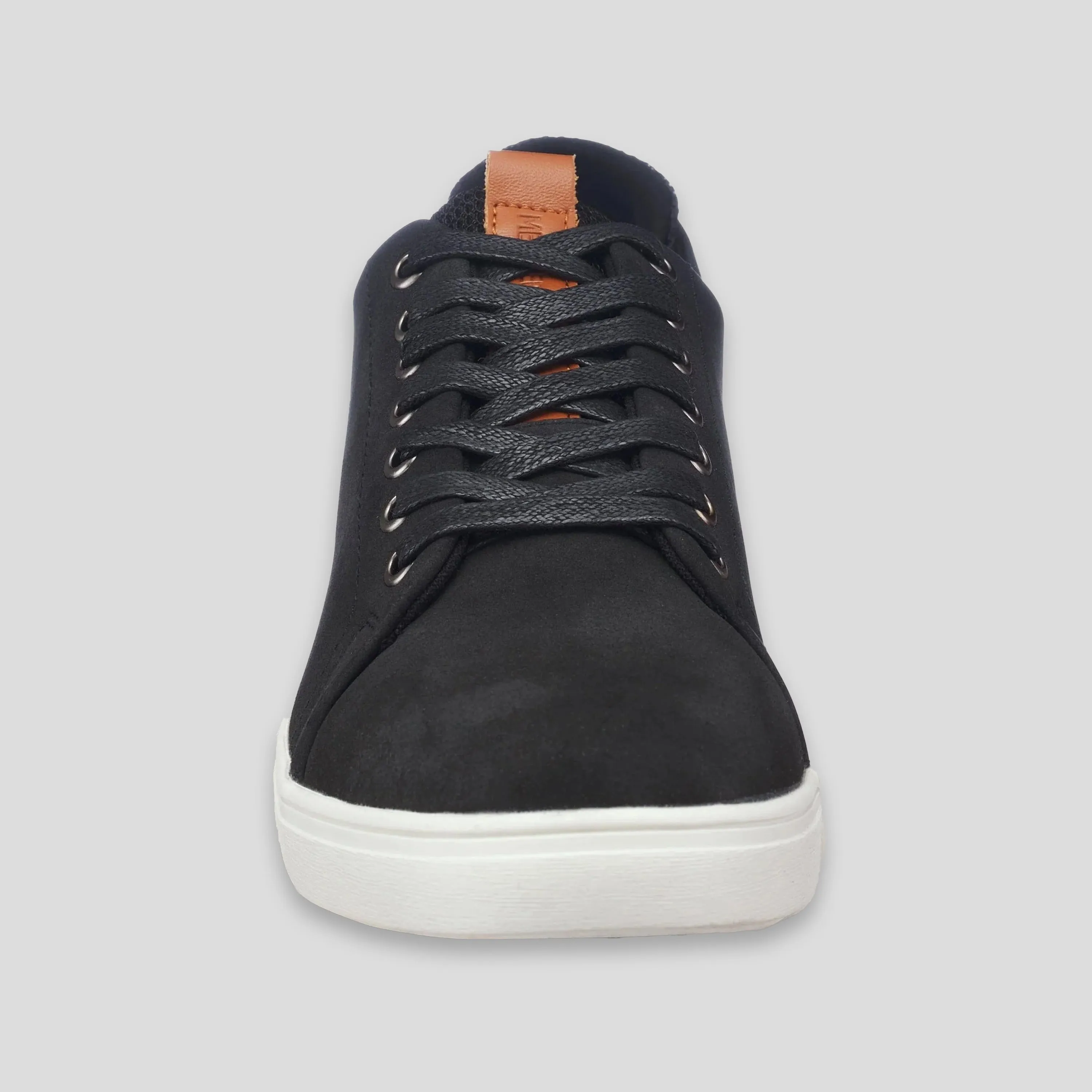 Men's Bulls Low Top Court Shoes - FINAL SALE