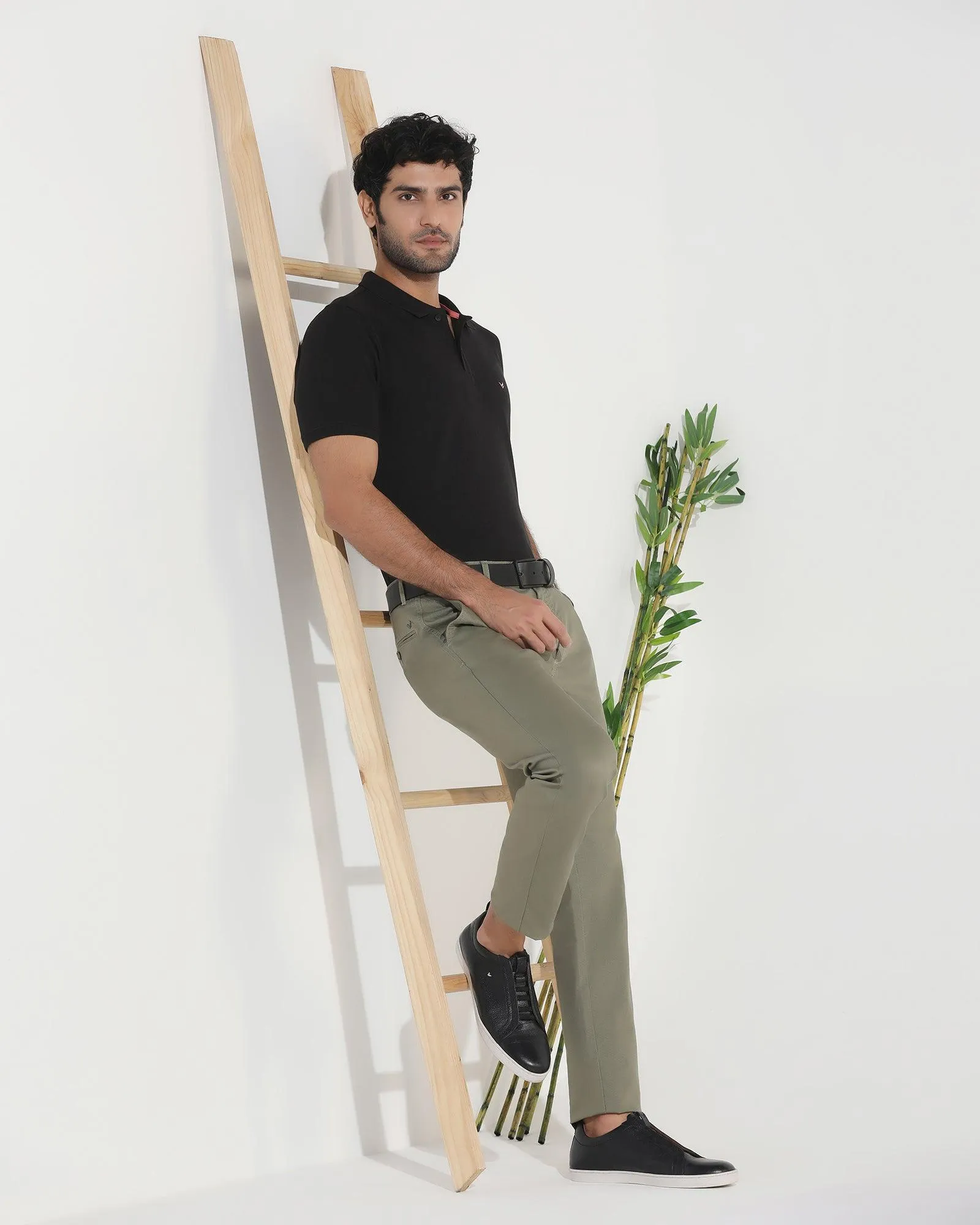 Must Haves Slim Fit B-91 Casual Olive Solid Khakis - Kiler