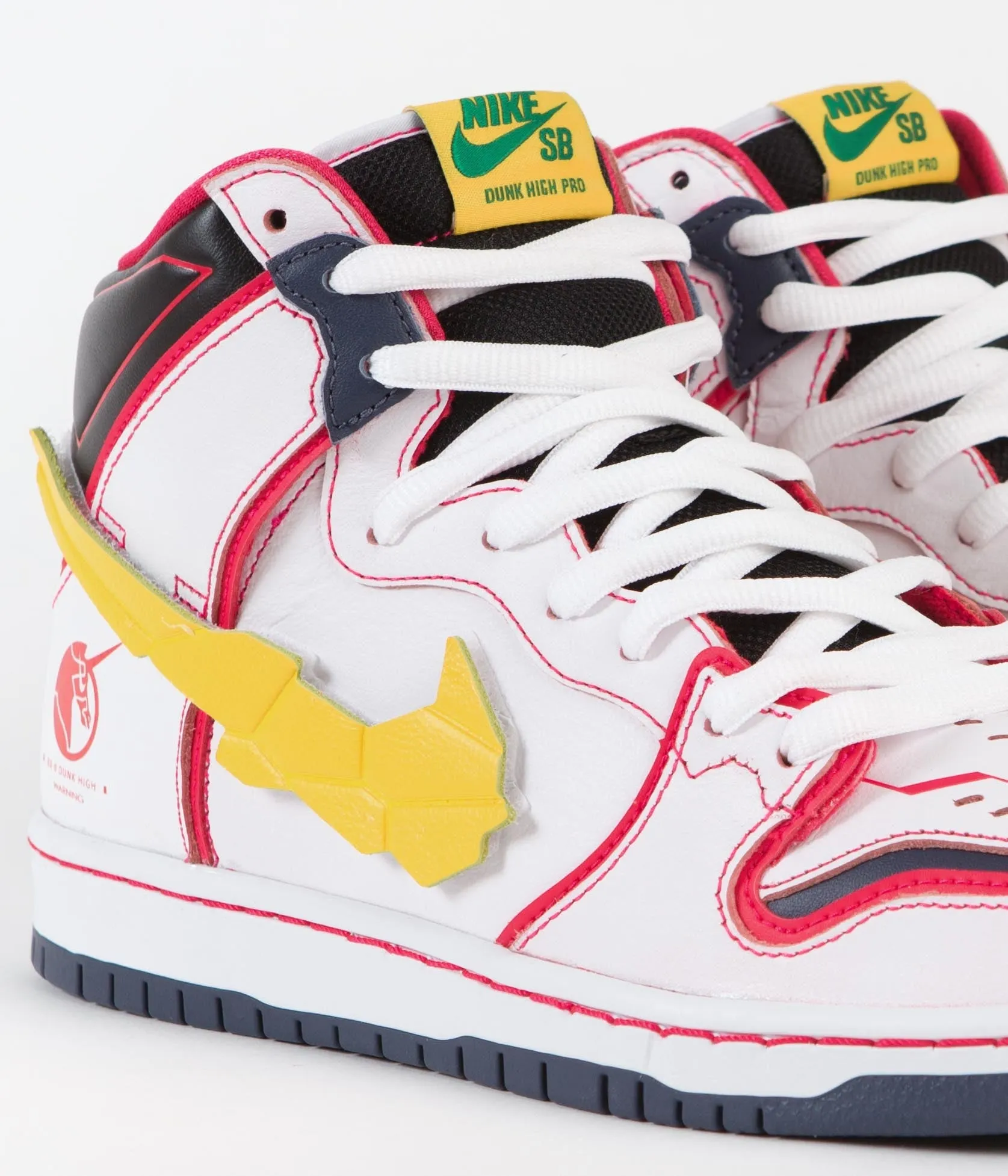 Nike SB Dunk High Pro 'Gundam' Shoes - White / Amarillo