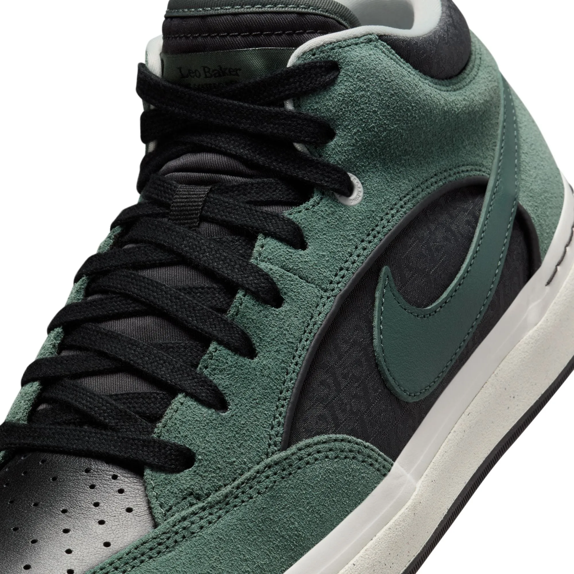Nike SB React Leo VINTAGE GREEN/VINTAGE GREEN-BLACK