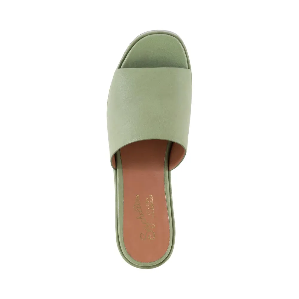 Seychelles One Of A Kind Sandal in Sage Leather