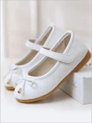 Timeless Toddler White Mary Jane Shoes By Liv and Mia