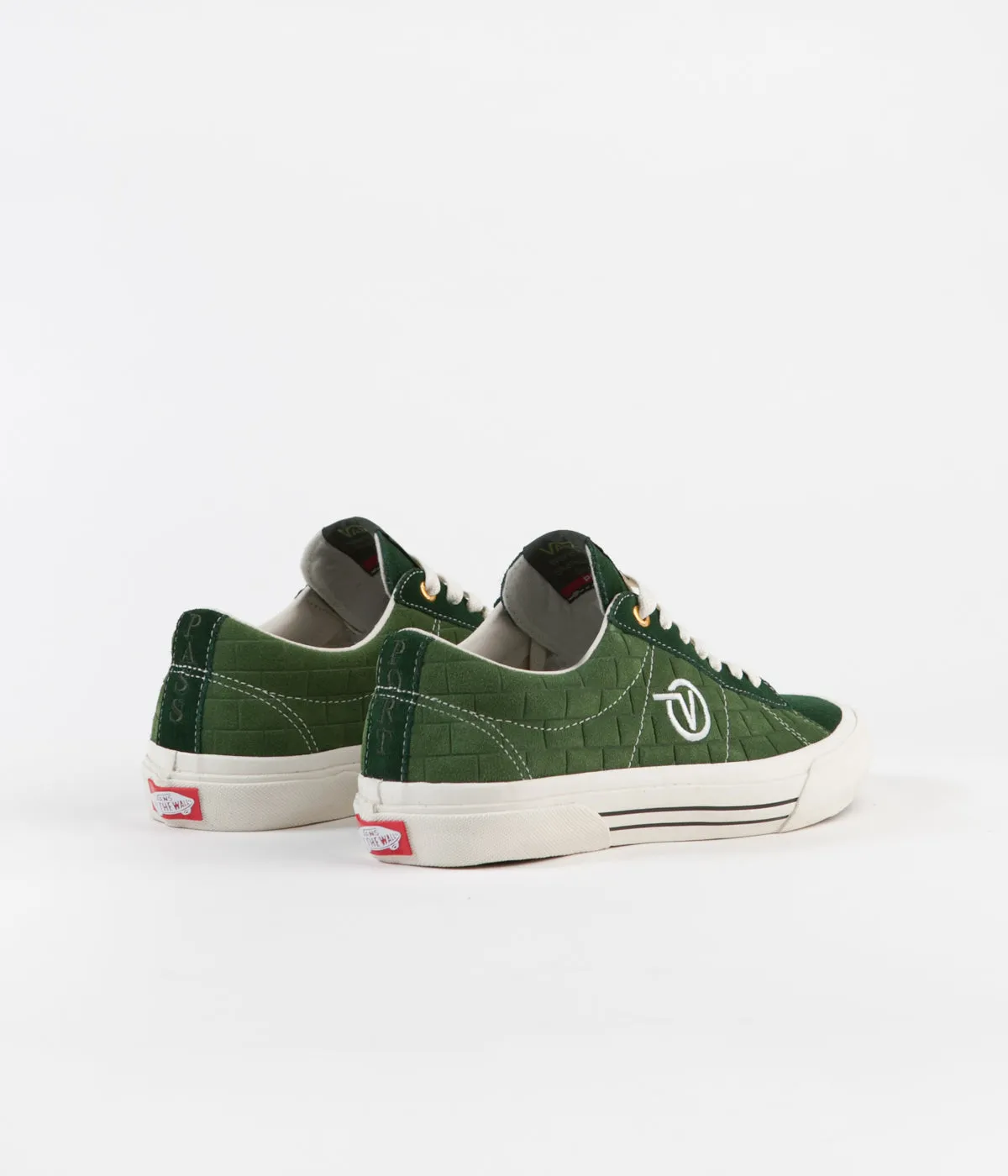 Vans x Pass Port Sid Pro Shoes - Dark Green