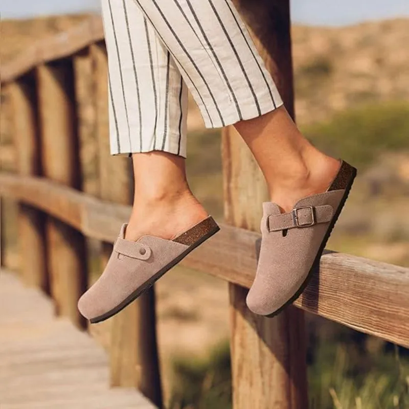 Versatile And Classic Style Suede Clogs