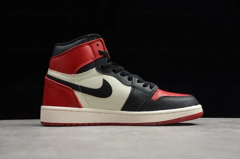 WMNS Air Jordan 1 AJ1 Retro High - Bred Toe